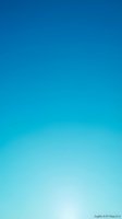 Clear blue sky gradient background transitioning from deep azure to light cyan, smooth color blend for web design, presentations and digital projects.