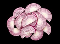 Sliced red onion rings isolated on transparent background, ready for culinary design, food packaging, recipe graphics, cooking blogs, restaurant menus, and print-on-demand products.