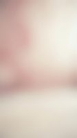Soft pink and cream gradient background with smooth blurred texture for romantic designs, wedding invitations, feminine branding and elegant presentations.