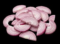 Sliced red onion rings pile isolated on transparent background, ready for food clipart, menu design, stickers, print on demand, and sublimation projects.