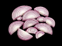 Sliced red onion pieces isolated on transparent background, ready for food design, stickers, print on demand, T-shirts, clipart, and sublimation projects.